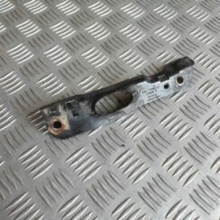 Vējstikla mazgātāja tvertnes kronšteins priekš BMW 530D E61 2006 TOURING BLUE