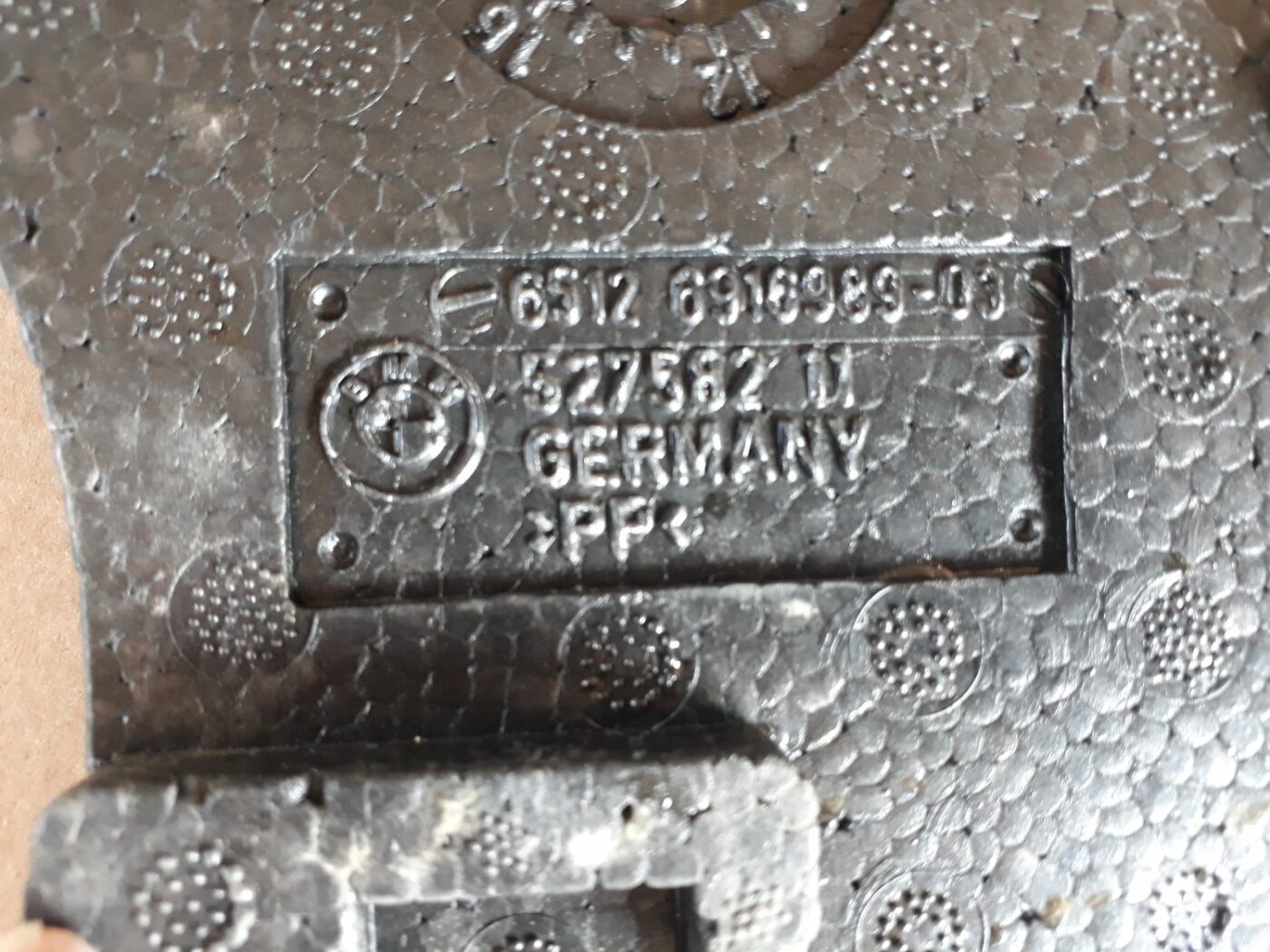 Bagāžnieka nodalījuma instrumentu ieliktnis priekš BMW 530D E61 2006 TOURING BLUE 4 Bagāžnieka nodalījuma instrumentu ieliktnis priekš BMW 530D E61 2006 TOURING BLUE