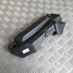 Dzinēja dekoratīva vāka daļa priekš BMW 530D E61 2006 TOURING BLUE