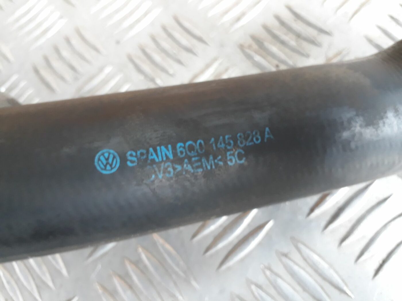 Interkulera caurule priekš SEAT IBIZA 2005