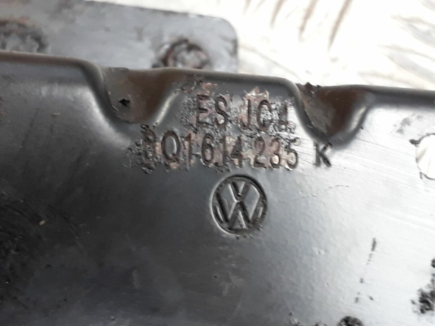 ABS bloka kronšteins priekš SEAT IBIZA 2005 3 ABS bloka kronšteins priekš SEAT IBIZA 2005