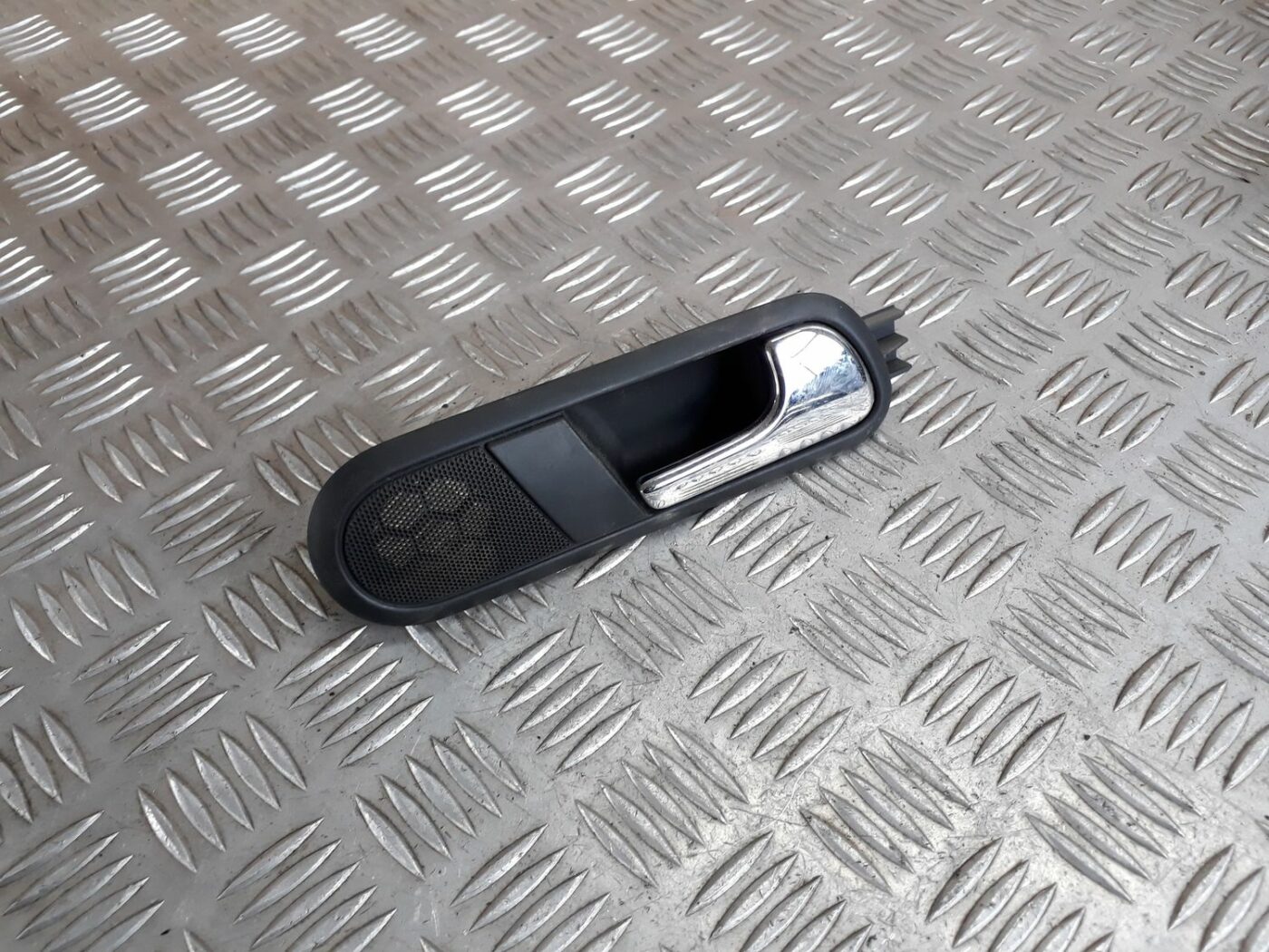 Salona durvju rokturis, aizmugures labais priekš SEAT IBIZA 2005 1 Salona durvju rokturis, aizmugures labais priekš SEAT IBIZA 2005