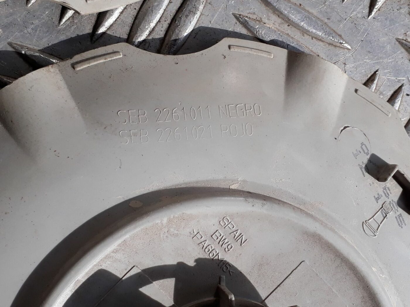 Diska kalpaks priekš SEAT IBIZA 2005