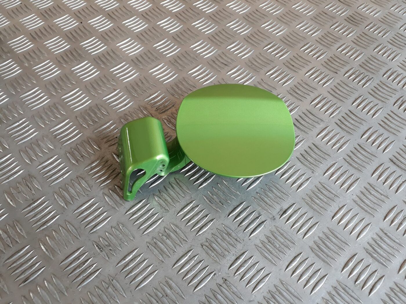 Degvielas tvertnes vāks priekš HYUNDAI I20 2011 1 Degvielas tvertnes vāks priekš HYUNDAI I20 2011