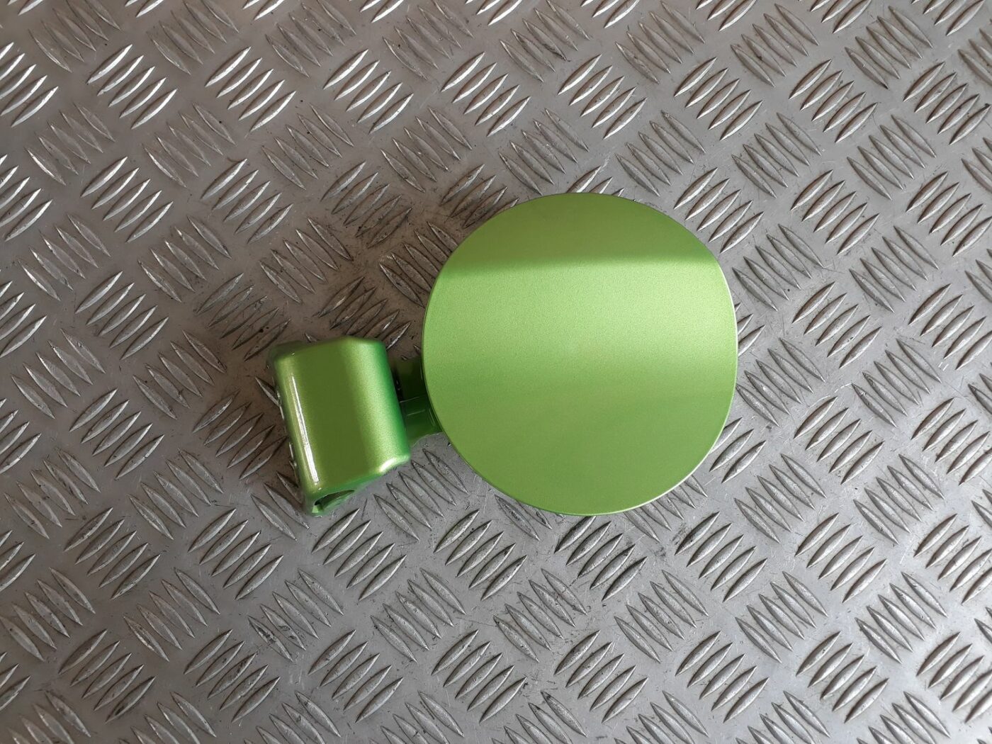 Degvielas tvertnes vāks priekš HYUNDAI I20 2011 2 Degvielas tvertnes vāks priekš HYUNDAI I20 2011