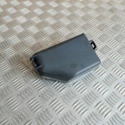 Drošinātāju kārbas korpusa vāks priekš HYUNDAI I20 2011