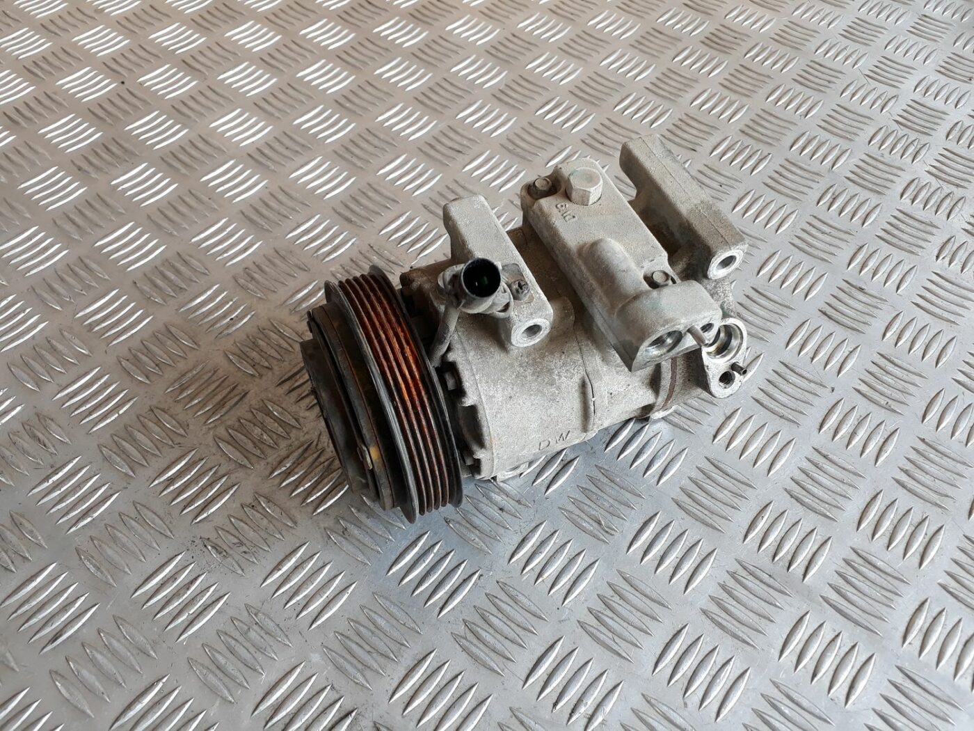 Gaisa kondicioniera kompresors priekš HYUNDAI I20 2011