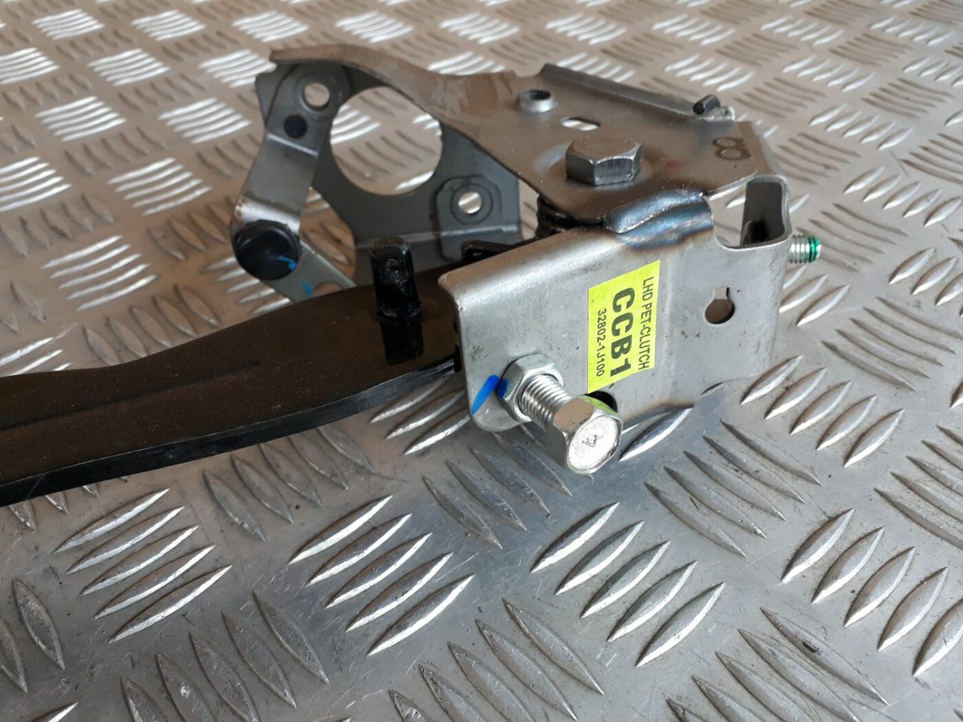 Sajūga pedālis priekš HYUNDAI I20 2011 2 Sajūga pedālis priekš HYUNDAI I20 2011