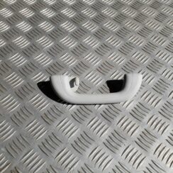 Salona rokturis griestos priekš HYUNDAI I20 2011