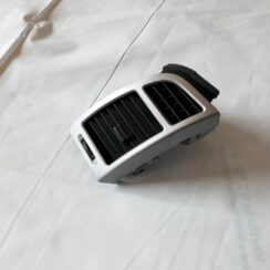 Mērinstrumentu paneļa gaisa vads, pa labi priekš HYUNDAI I20 2011