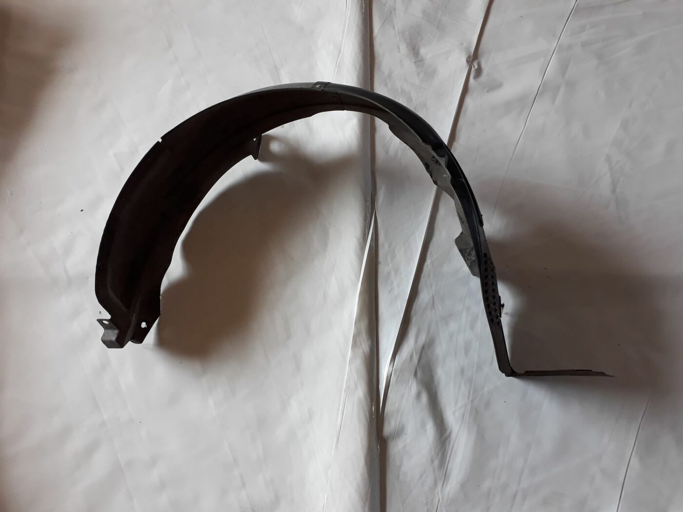 Priekšējais labais paspārns priekš HYUNDAI I20 2011 1 Priekšējais labais paspārns priekš HYUNDAI I20 2011