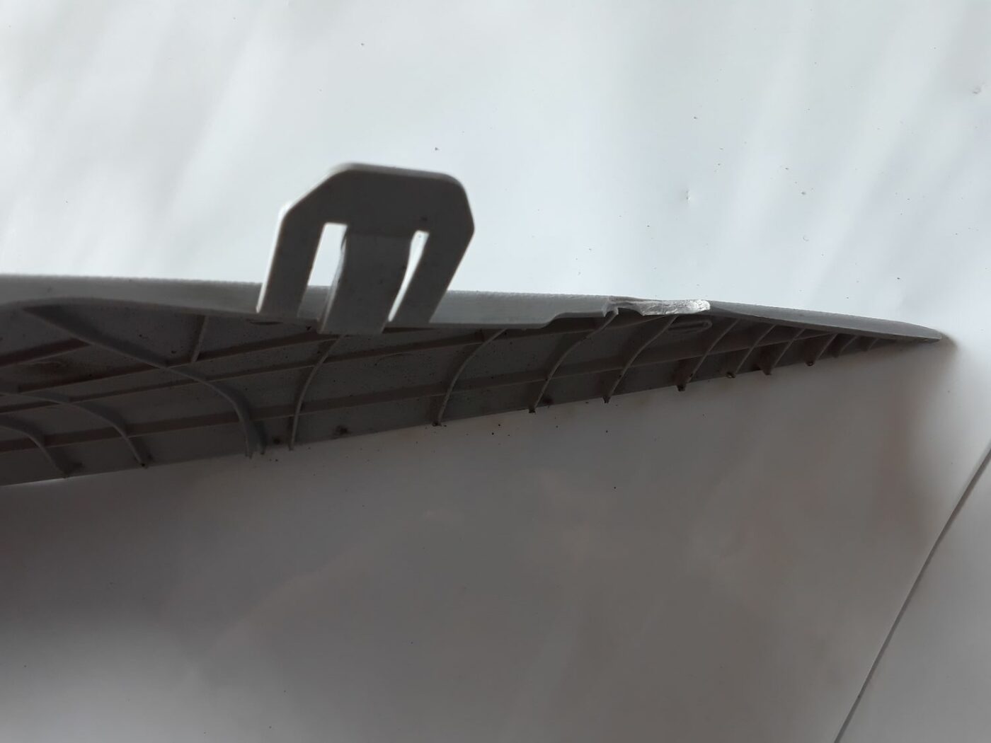 Priekšējas salona statnes apdare priekš HYUNDAI I20 2011 3 Priekšējas salona statnes apdare priekš HYUNDAI I20 2011