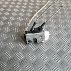 Priekšējo kreiso durvju slēdzene priekš AUDI A4 1999