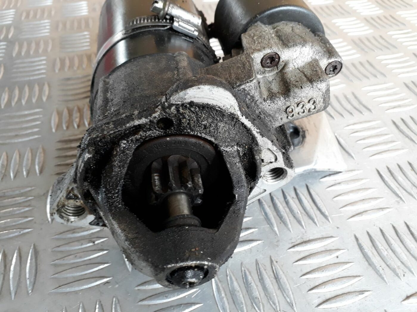 Starteris priekš AUDI A4 1999 7 Starteris priekš AUDI A4 1999