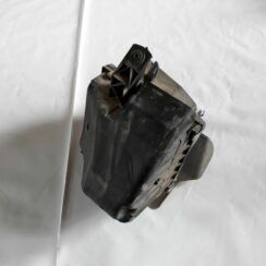 Gaisa filtra korpuss priekš AUDI A4 1999