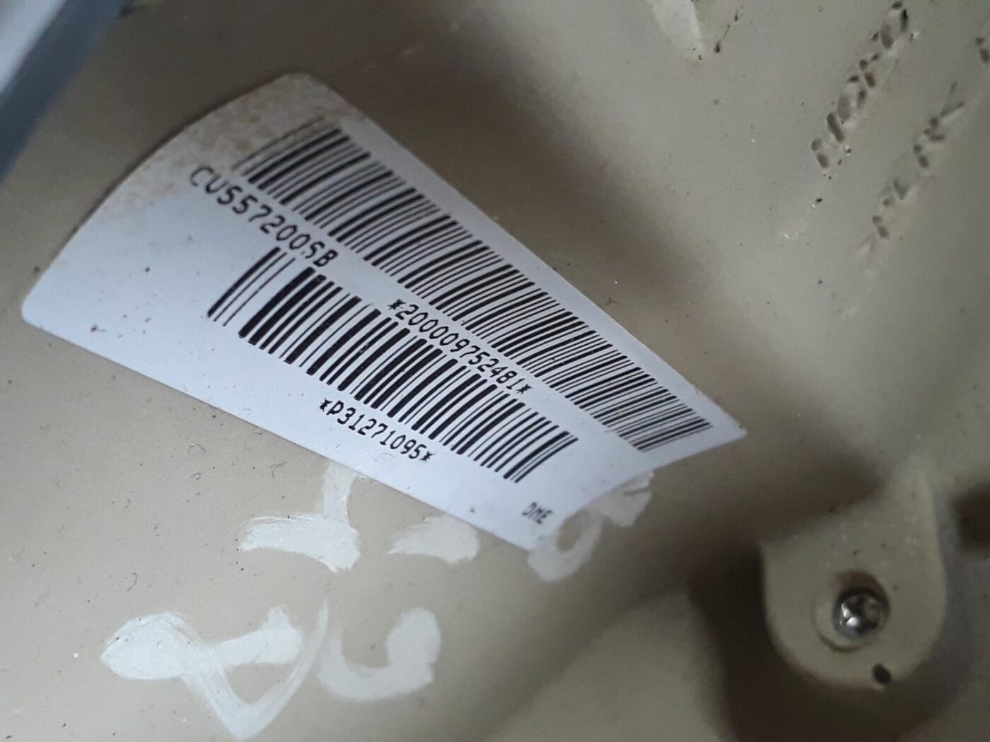 Stūre priekš VOLVO V70 2010 5 Stūre priekš VOLVO V70 2010