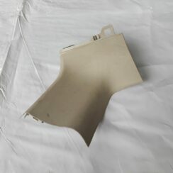 Bagažnieka nodalījuma statnes apdare priekš VOLVO V70 2010