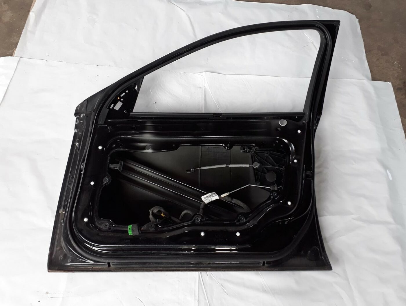 Priekšējās labās durvis priekš VOLVO V70 2010