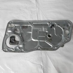 Stikla pacelšanas mehānisma panele priekš VOLVO V70 2010