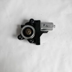 Elektrisko stiklu motors priekš VOLVO V70 2010