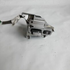 Aizdedzes slēdzene priekš VOLVO V70 2010