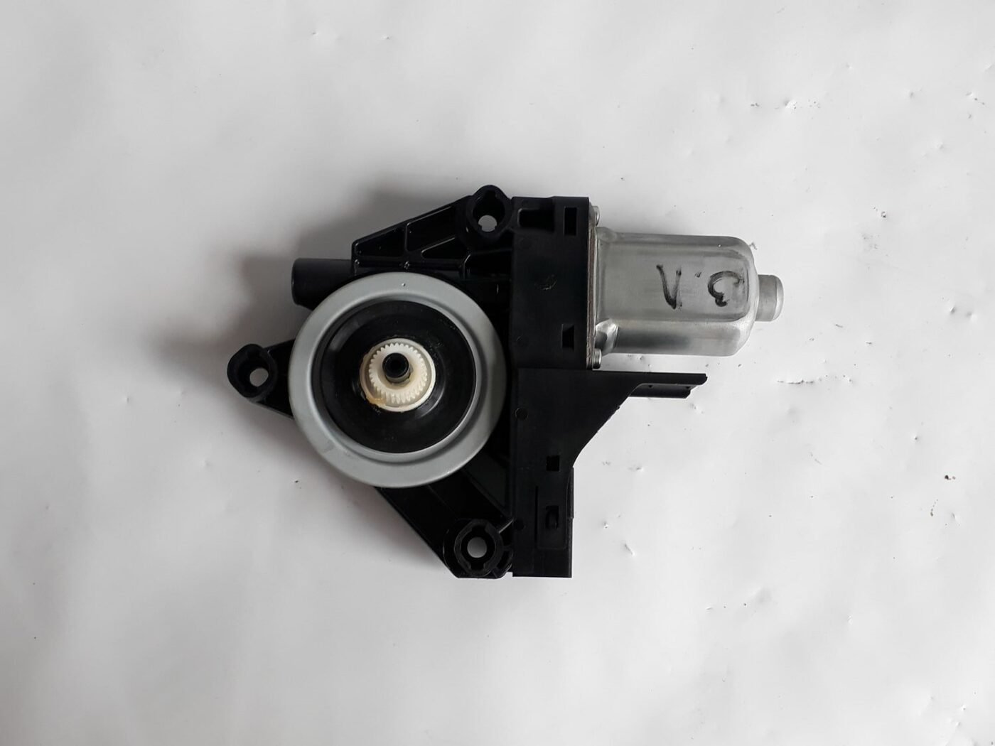 Elektrisko stiklu motors priekš VOLVO V70 2010