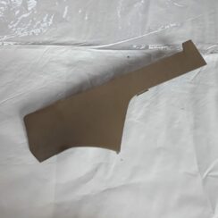 Centrālās konsoles (apdares) sānu panelis priekš VOLVO V70 2010