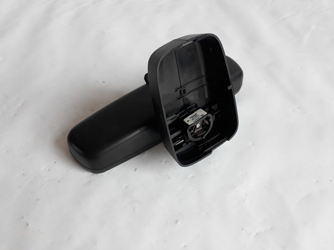 Salona atpakaļskata spogulis priekš VOLVO V70 2010 6 Salona atpakaļskata spogulis priekš VOLVO V70 2010