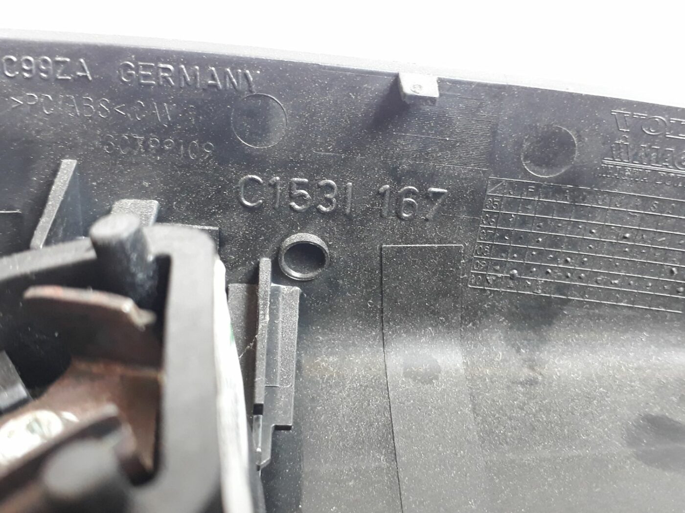 Salona atpakaļskata spogulis priekš VOLVO V70 2010 3 Salona atpakaļskata spogulis priekš VOLVO V70 2010