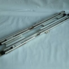 Kravas stirpināšanas reliņi bagažniekā priekš VOLVO V70 2010