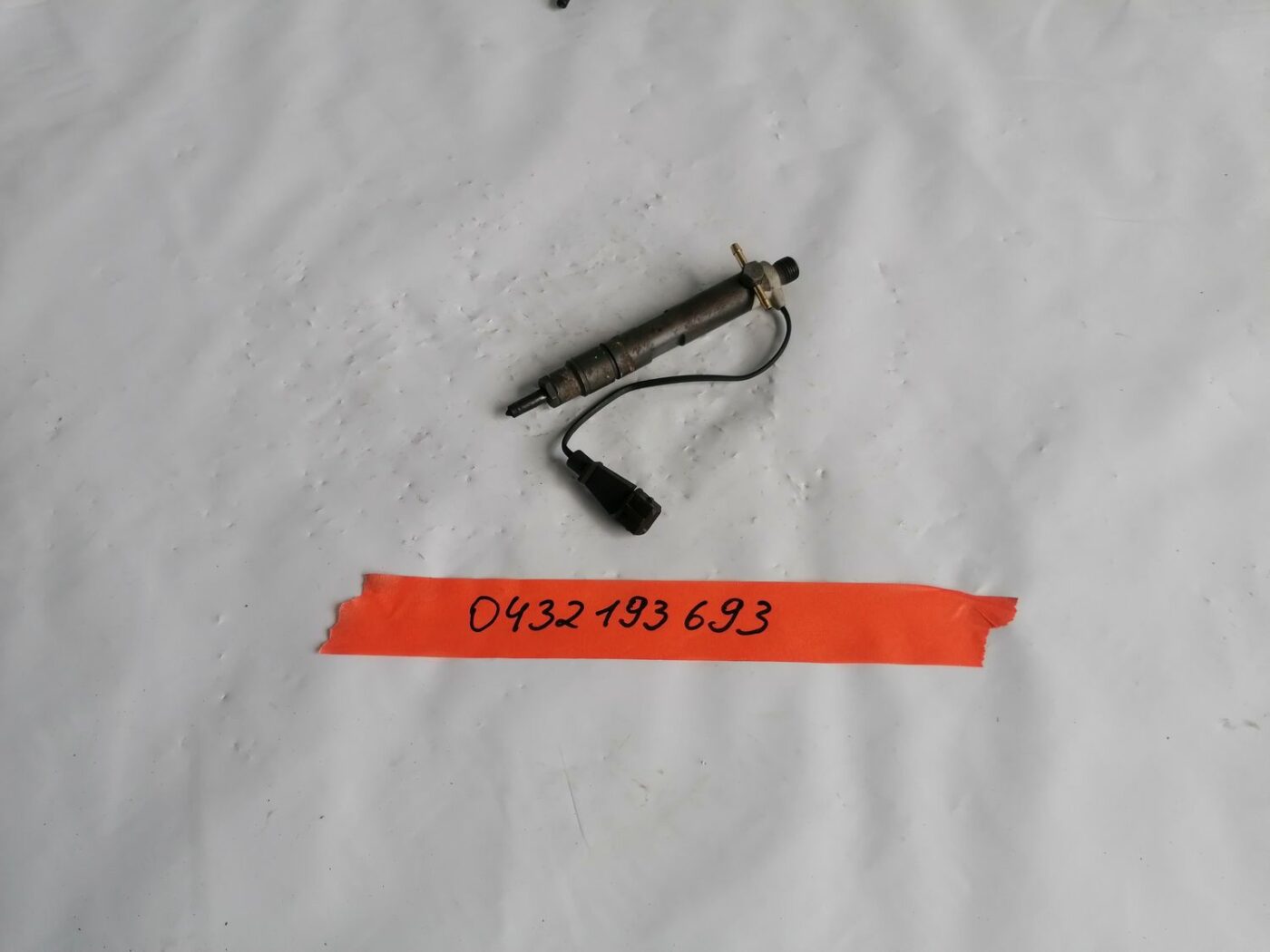 Degvielas smidzinātājs priekš VW NEW BEETLE 2001 1 Degvielas smidzinātājs priekš VW NEW BEETLE 2001