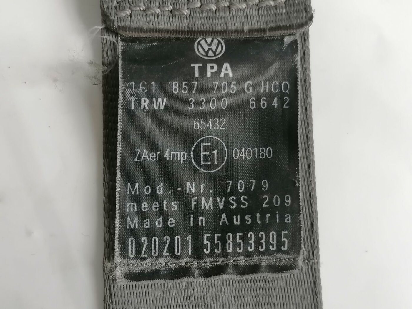 Priekšējā kreisā drošības josta priekš VW NEW BEETLE 2001