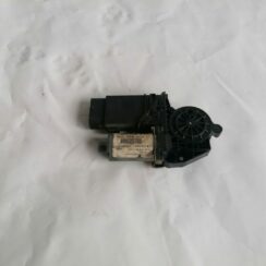 Elektrisko stiklu motors priekš VW NEW BEETLE 2001