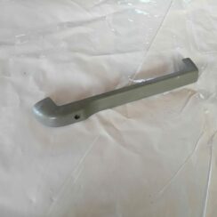 Priekšējā labā sēdekļa sliežu apdare priekš VW NEW BEETLE 2001