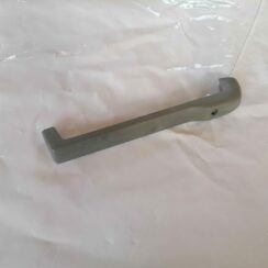 Priekšējā kreisā sēdekļa sliežu apdare priekš VW NEW BEETLE 2001