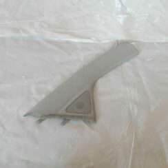 Priekšējas salona statnes apdare priekš VW NEW BEETLE 2001