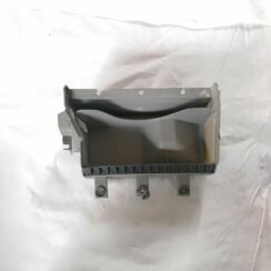 Mantu glabāšanas nodalījums pasažiera pusē priekš VW NEW BEETLE 2001