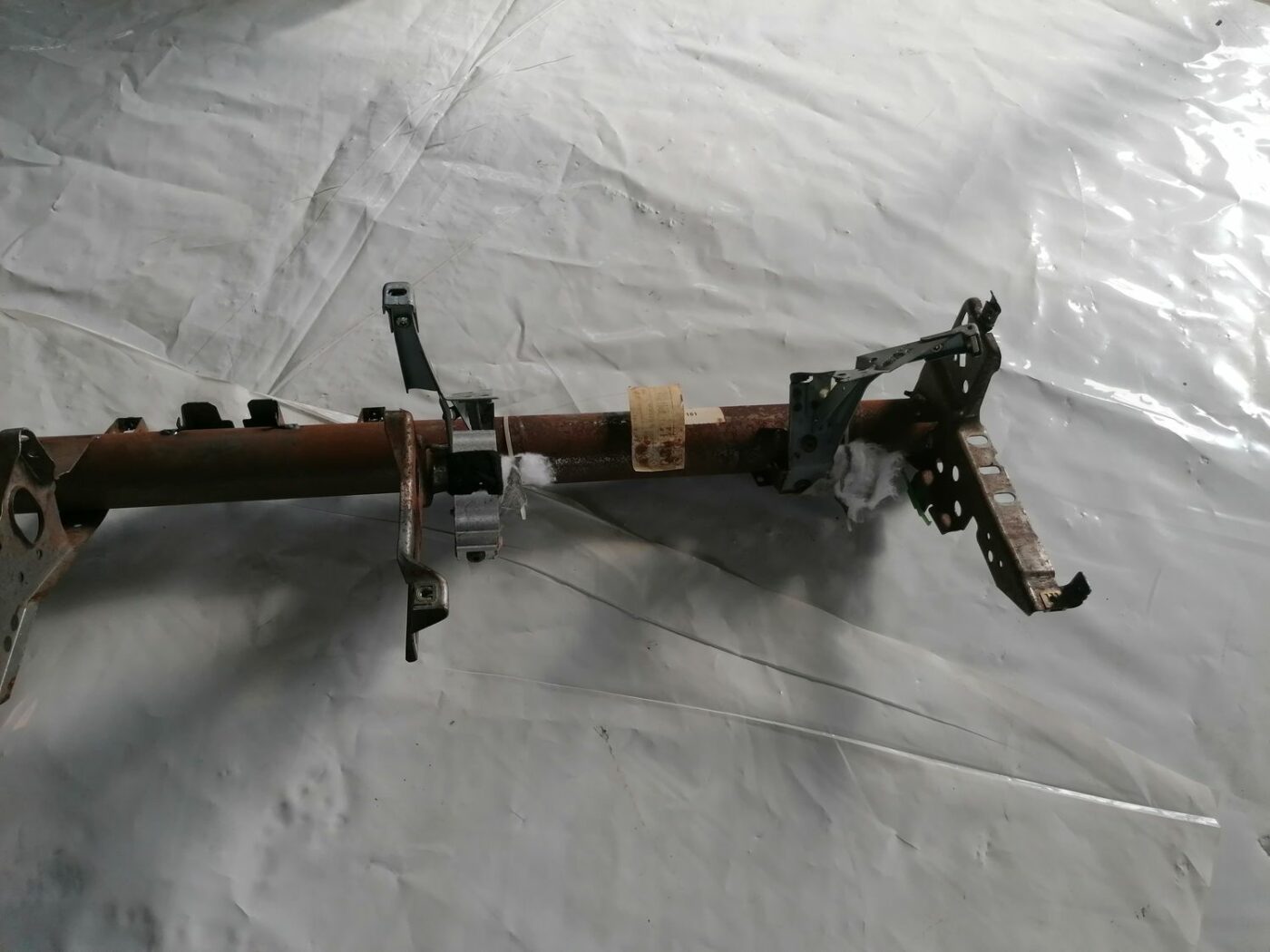 Mērinstrumentu paneļa pastiprinātājs priekš VW NEW BEETLE 2001 4 Mērinstrumentu paneļa pastiprinātājs priekš VW NEW BEETLE 2001