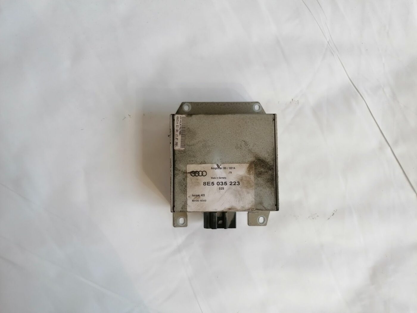 Audio pastiprinātāja bloks priekš AUDI A4 2001 SEDAN