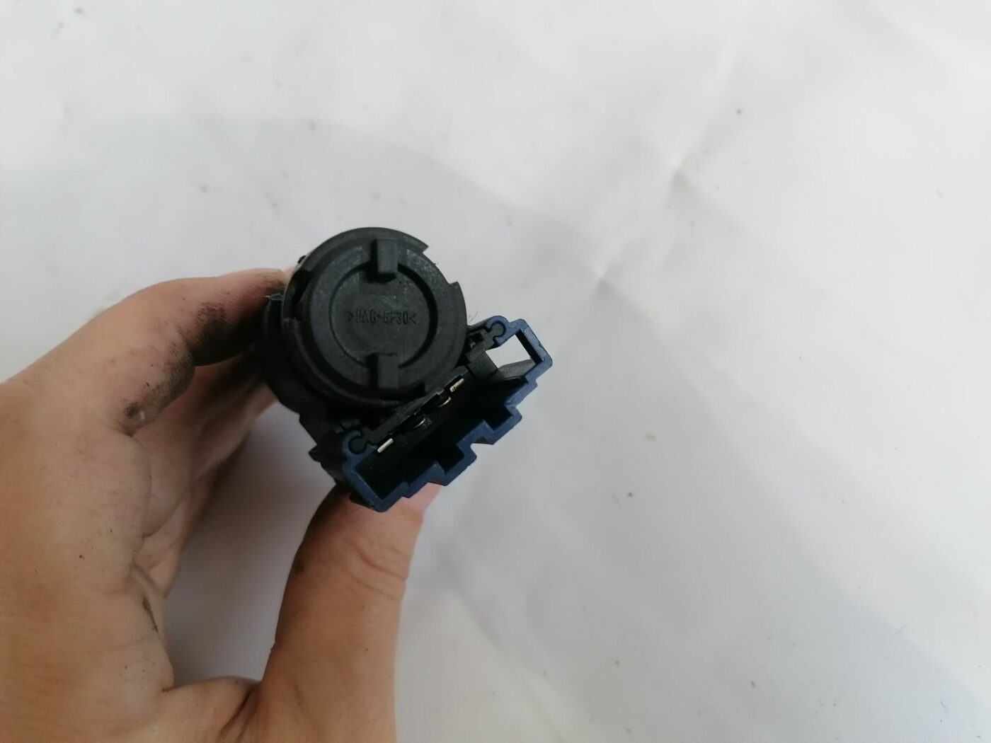 Bremžu signāla slēdzis priekš AUDI A4 2001 SEDAN 4 Bremžu signāla slēdzis priekš AUDI A4 2001 SEDAN