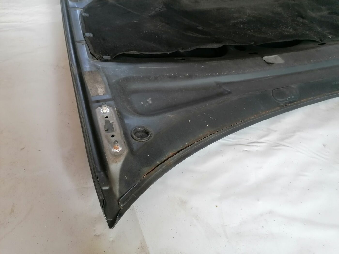 Pārsegs priekš AUDI A4 2001 SEDAN 6 Pārsegs priekš AUDI A4 2001 SEDAN