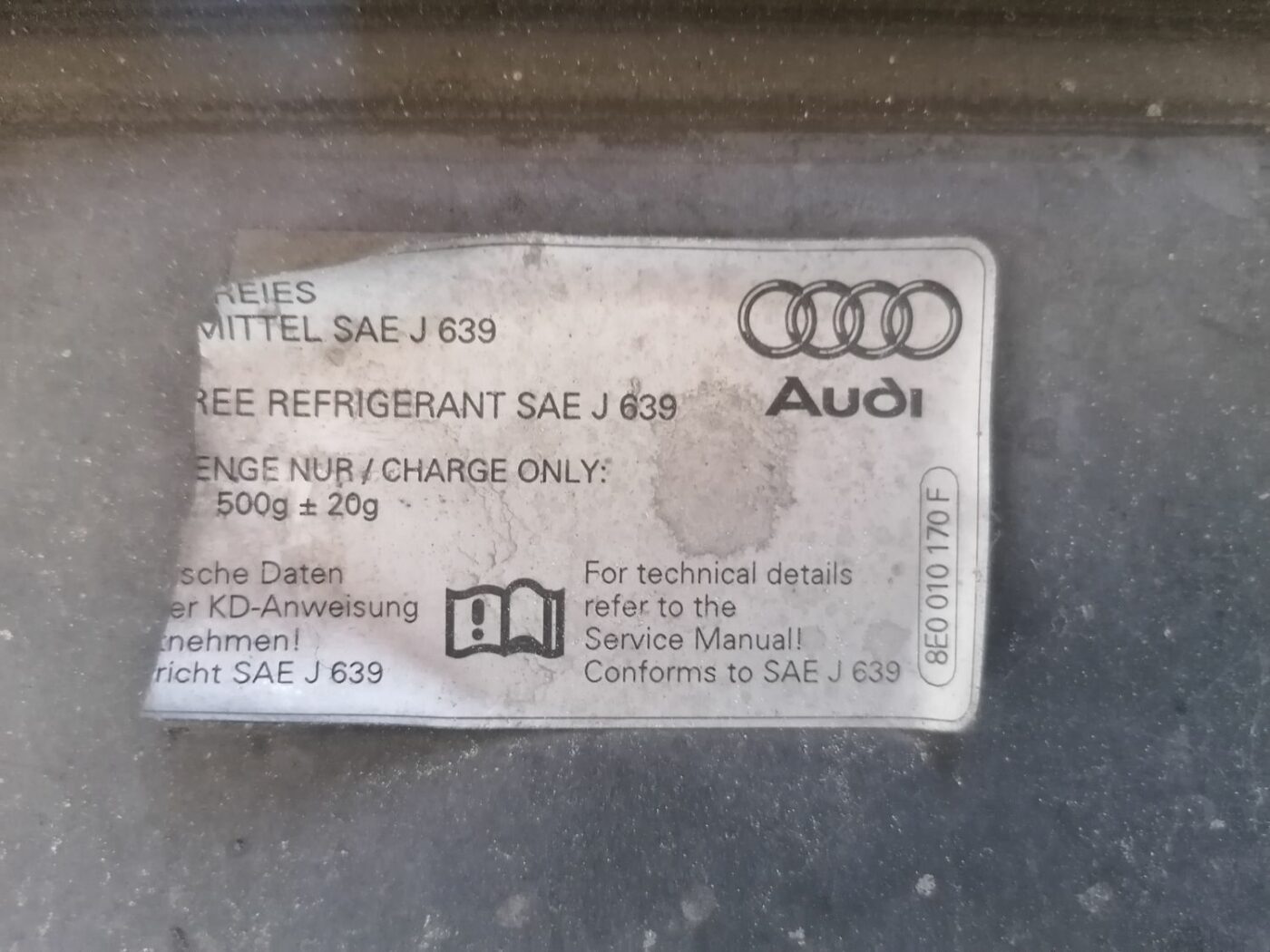 Pārsegs priekš AUDI A4 2001 SEDAN 3 Pārsegs priekš AUDI A4 2001 SEDAN