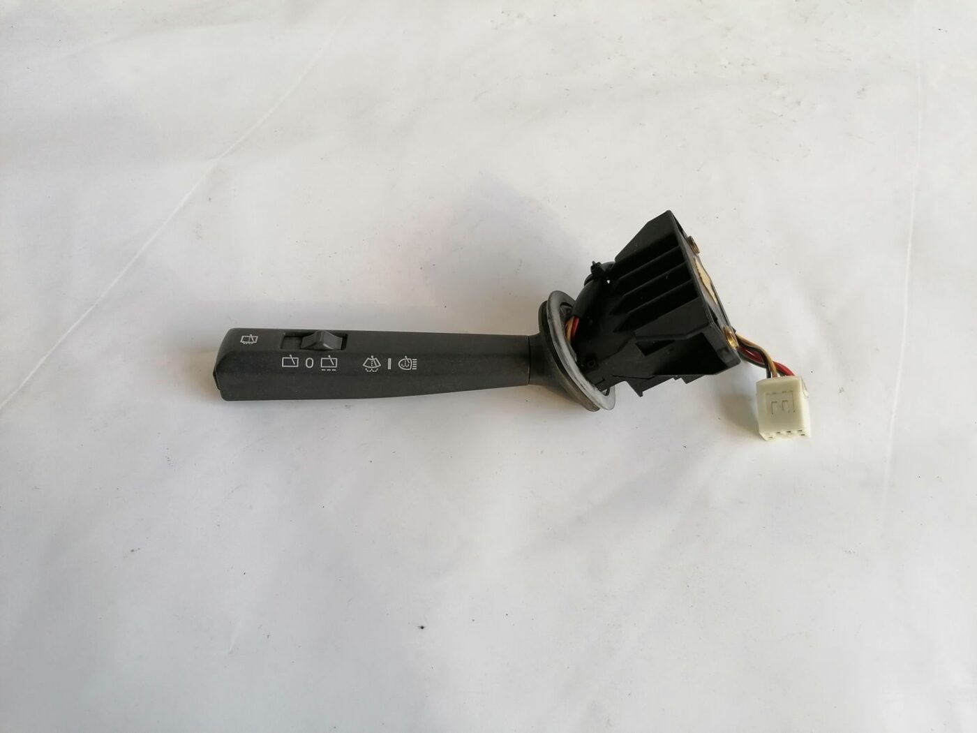 Stikla tīrītāja slēdzis priekš VOLVO V70 2000 3 Stikla tīrītāja slēdzis priekš VOLVO V70 2000