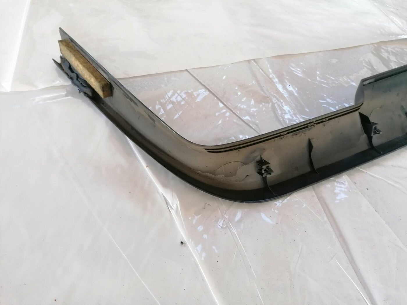 Bagāžnieka vāka apdare priekš VOLVO V70 2000