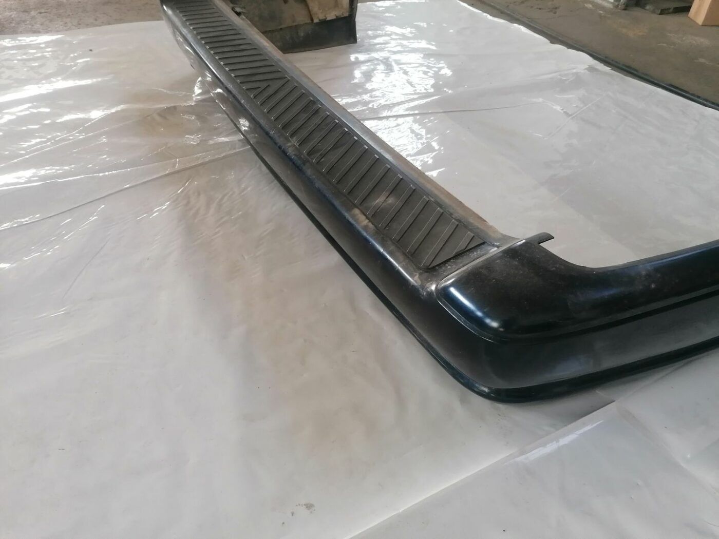 Aizmugures buferis priekš VOLVO V70 2000