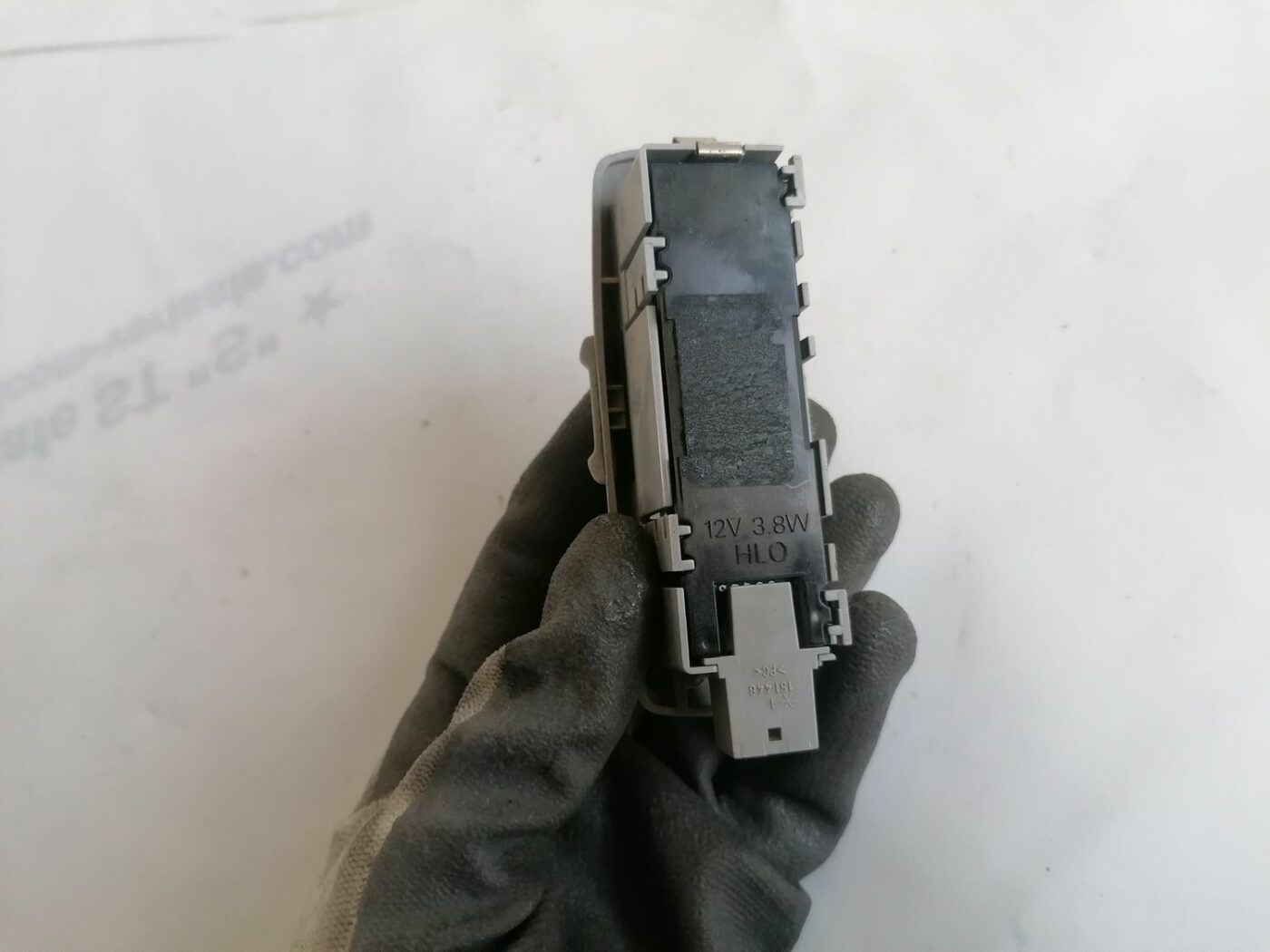 Aizmugurējo sēdvietu apgaismojums priekš VW PASSAT 2003 UNIVERSAL BLUE 4 Aizmugurējo sēdvietu apgaismojums priekš VW PASSAT 2003 UNIVERSAL BLUE