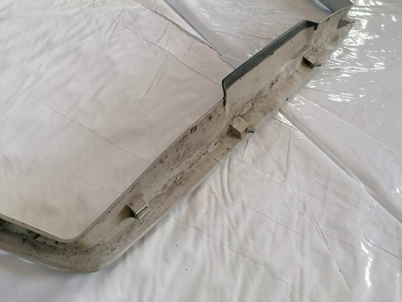 Bagāžnieka vāka apdare priekš VW PASSAT 2003 UNIVERSAL BLUE