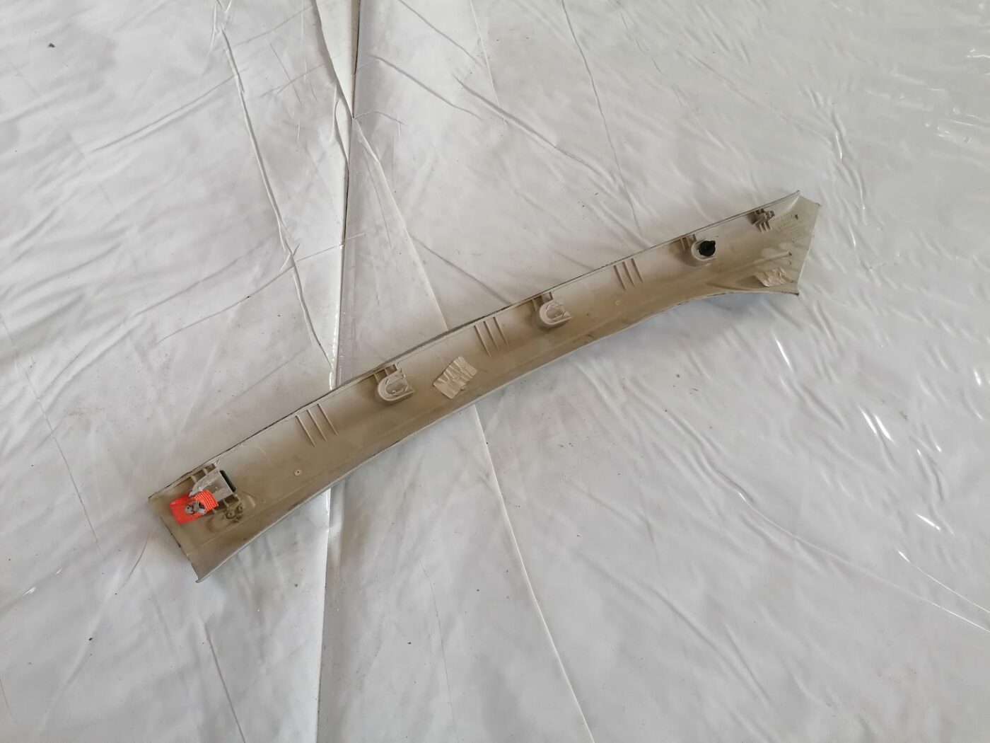 Priekšējas salona statnes apdare priekš VW PASSAT 2003 UNIVERSAL BLUE