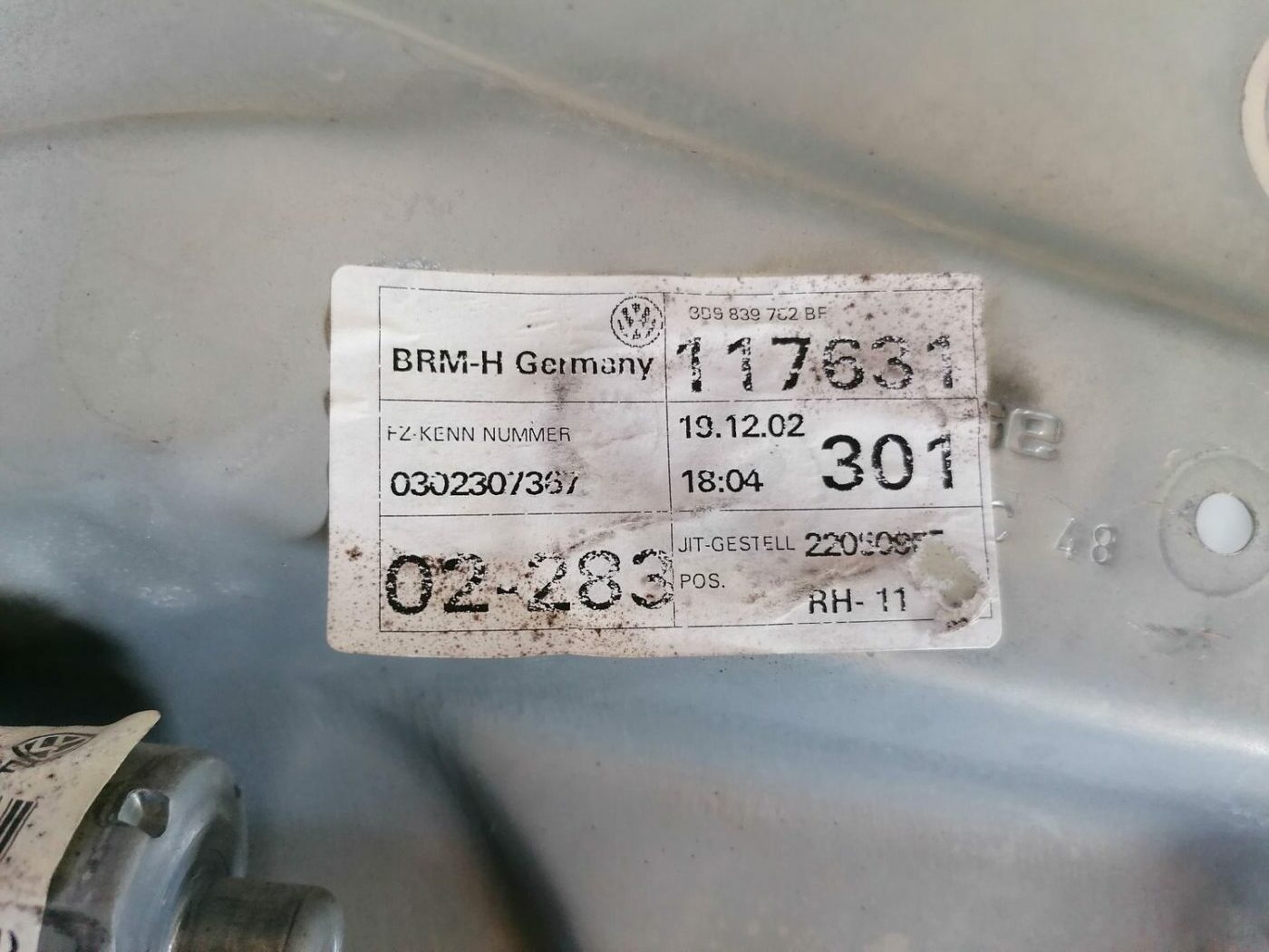 Stikla pacelšanas mehānisma panele priekš VW PASSAT 2003 UNIVERSAL BLUE