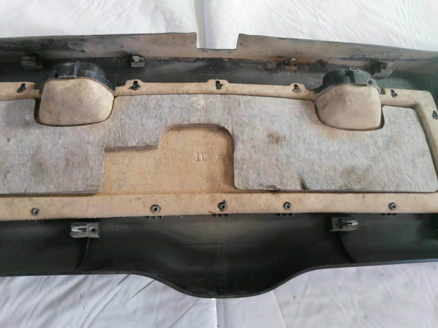 Bagāžnieka vāka liela apdare priekš VW PASSAT 2003 UNIVERSAL BLUE